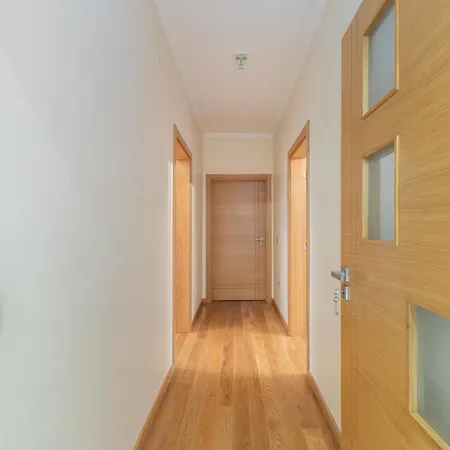 Madeira Refugio De *