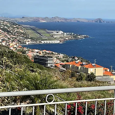 Madeira Refugio De *